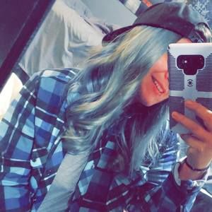 Meet your Posher, Kendall